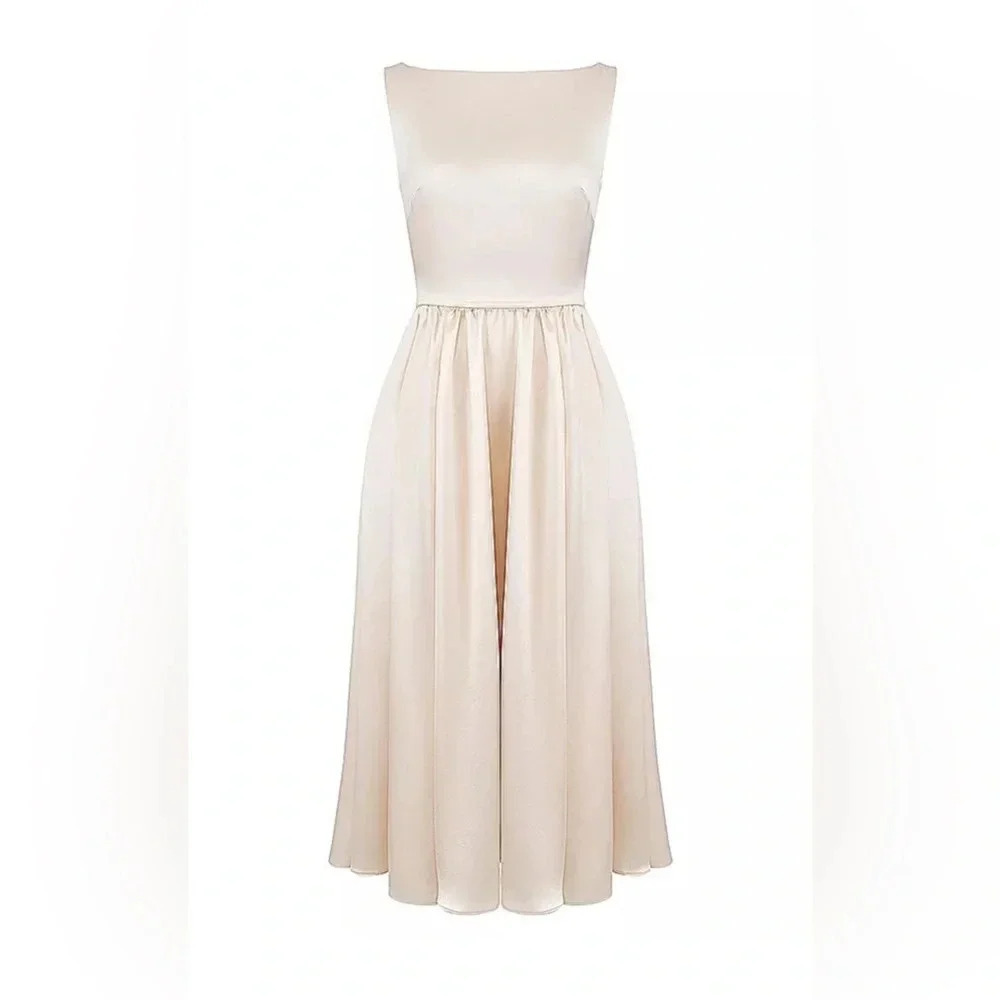 HOUSE OF CB 'Shayla' Vintage Cream Midi Dress - Picture 4 of 5